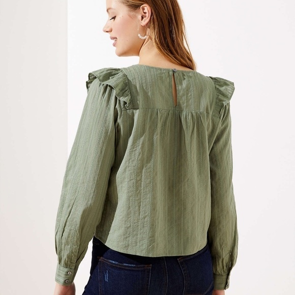 LOFT Army Green Ruffle Blouse Top Long Sleeve Cropped NWT Fall Outfit - Picture 2 of 8